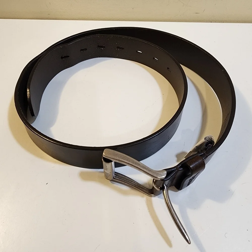 SwissGear brown leather